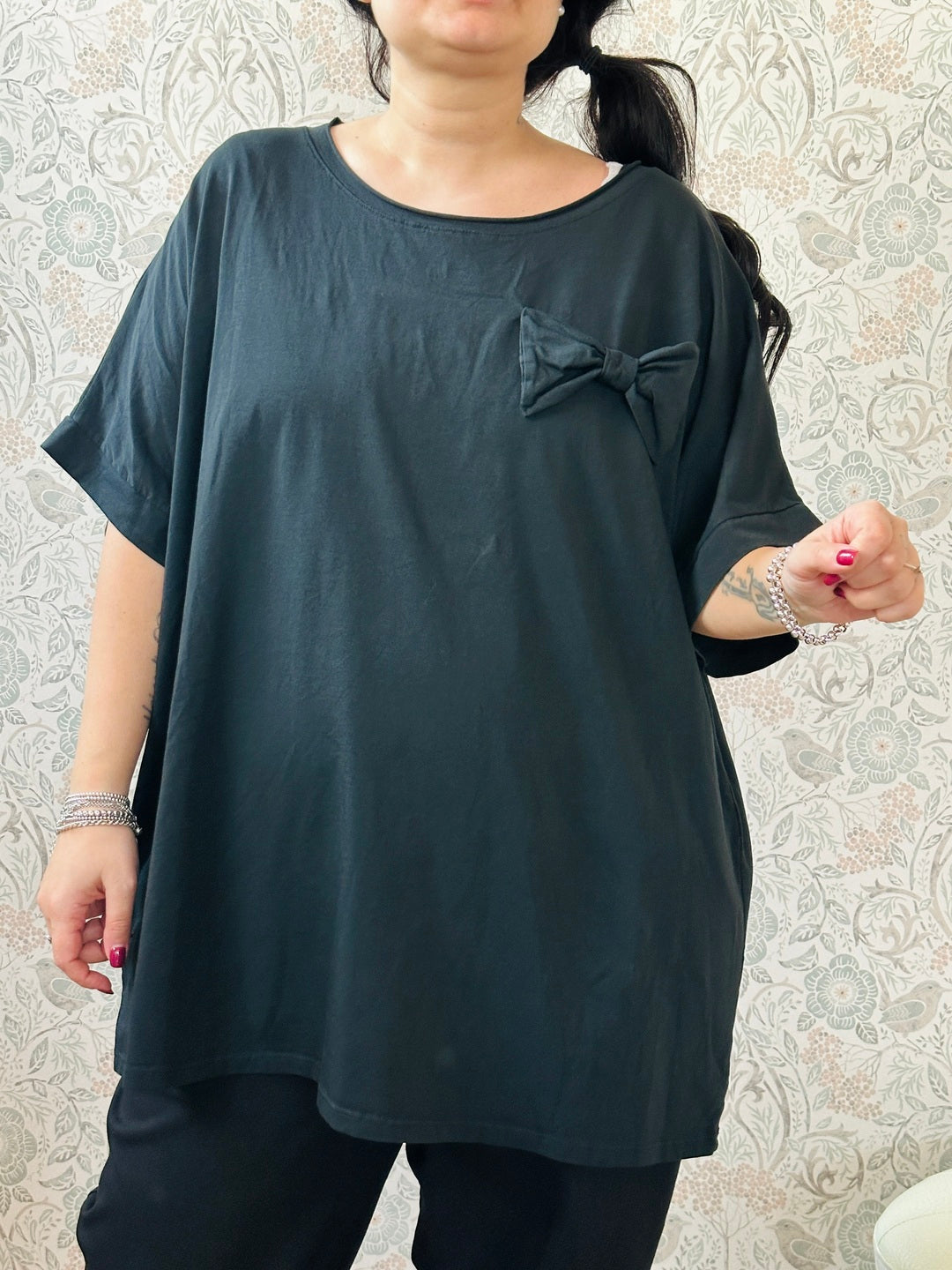 la valigia a pois T-shirt Manica Corta Fiocco Curvy