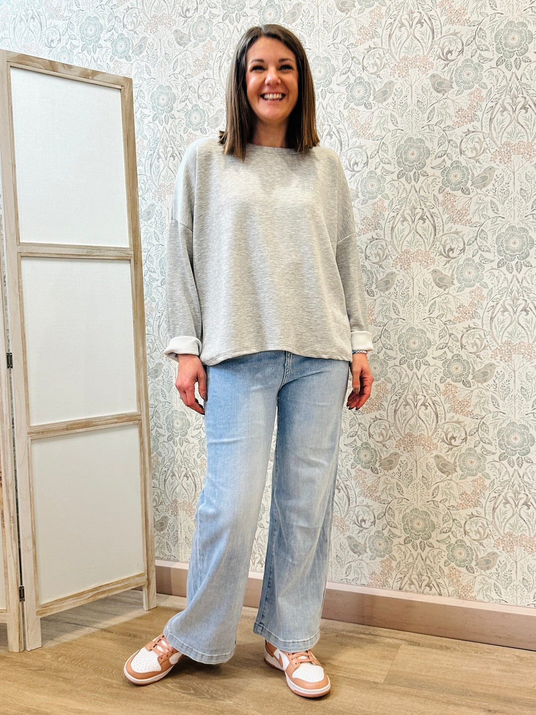 Jeans da donna baggy, lavaggio chiaro.