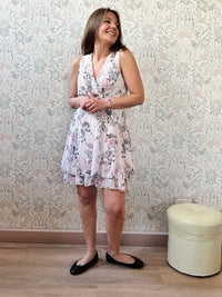 Abito Rose: Abito a fantasia floreale con scollo a V ed elastico in vita