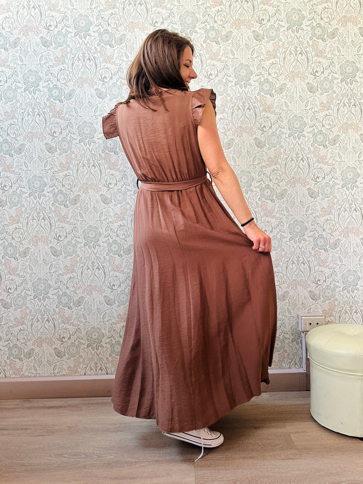 Abito Volant Marrone con cintura - Abbigliamento Moda Donna Made in Italy