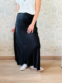 Gonna Longuette Raso Nero - Abbigliamento Donna Made in Italy Must Have