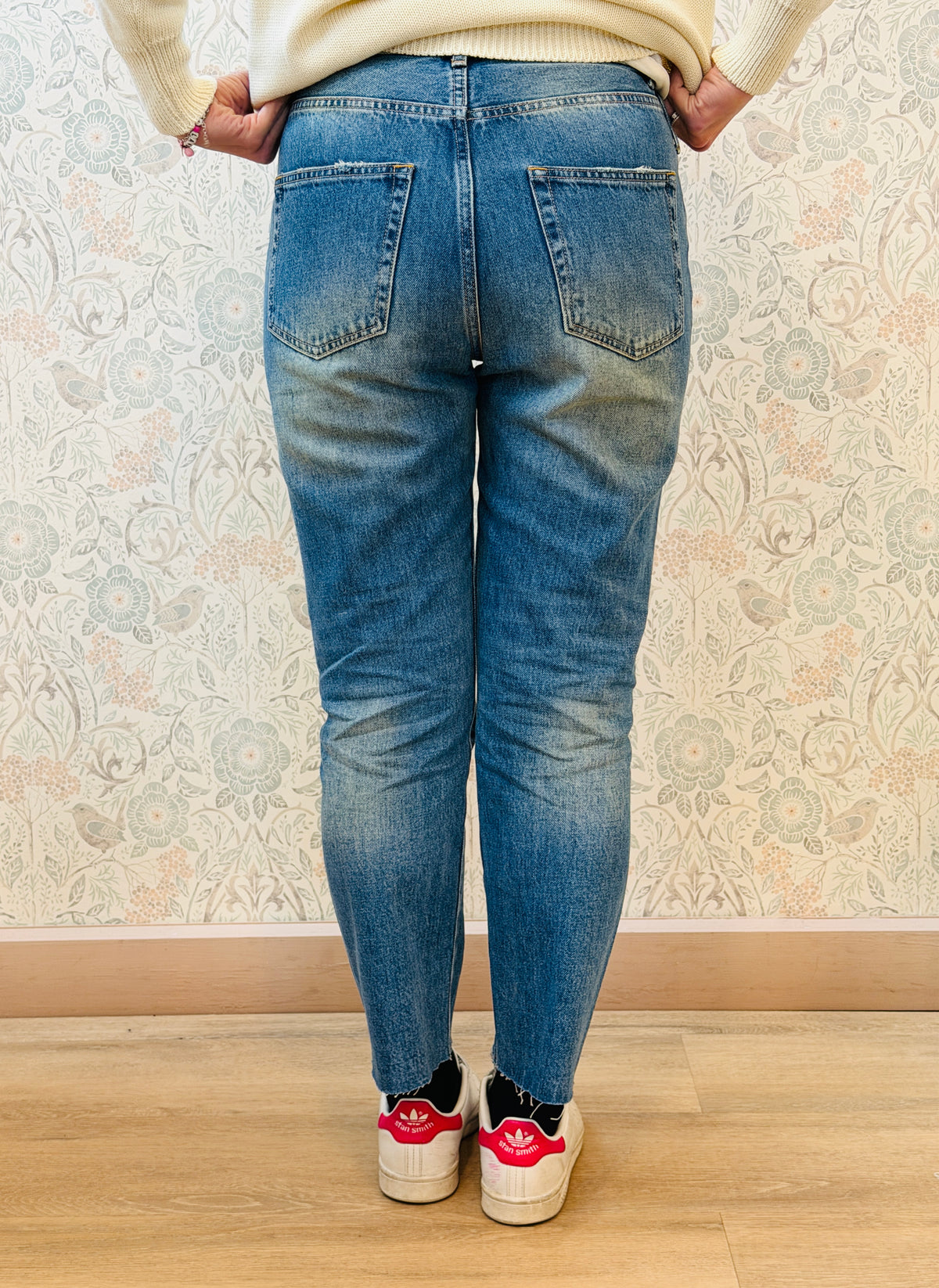Jeans slim sfrangiato