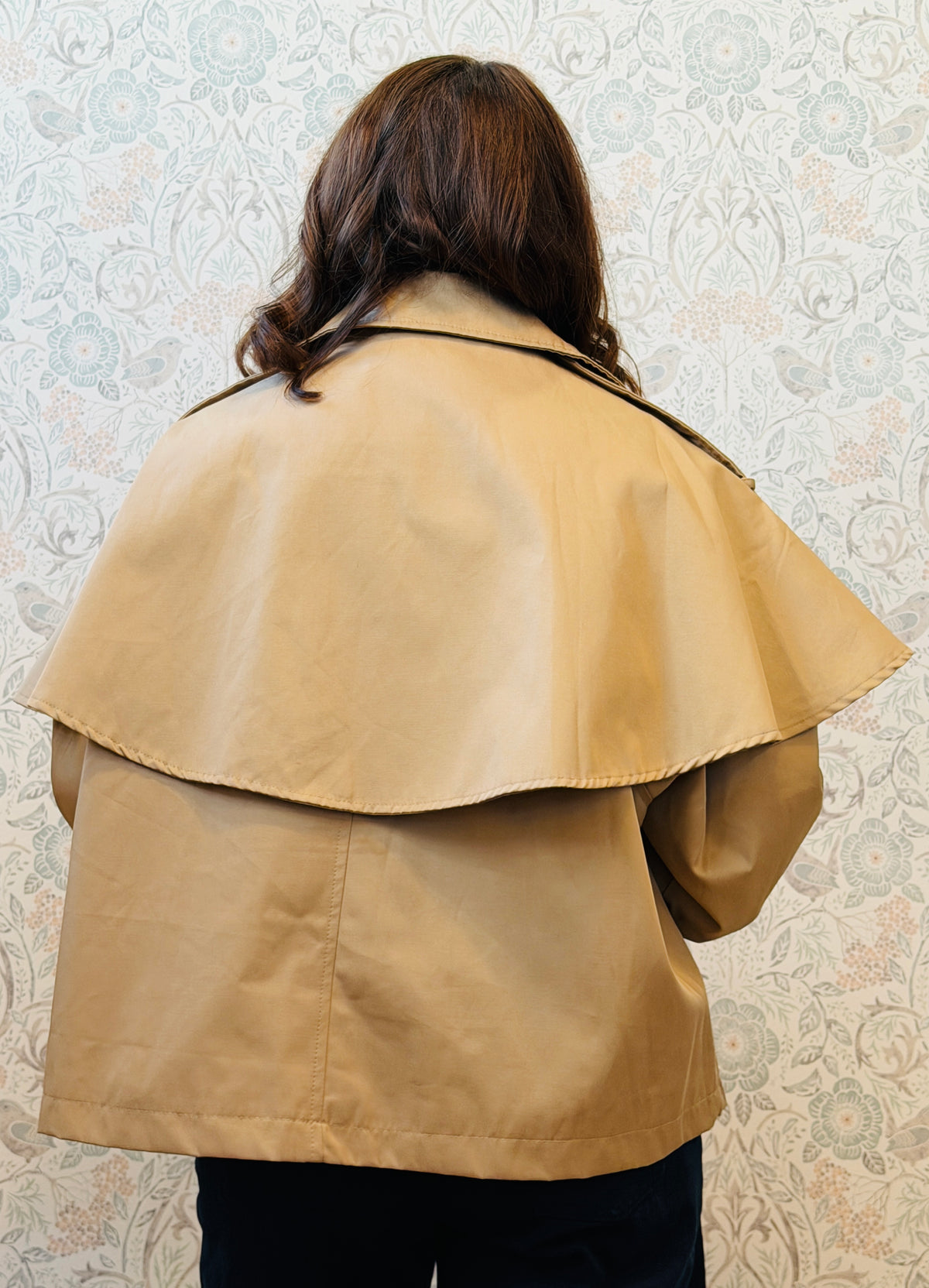 Trench Corto Mantella