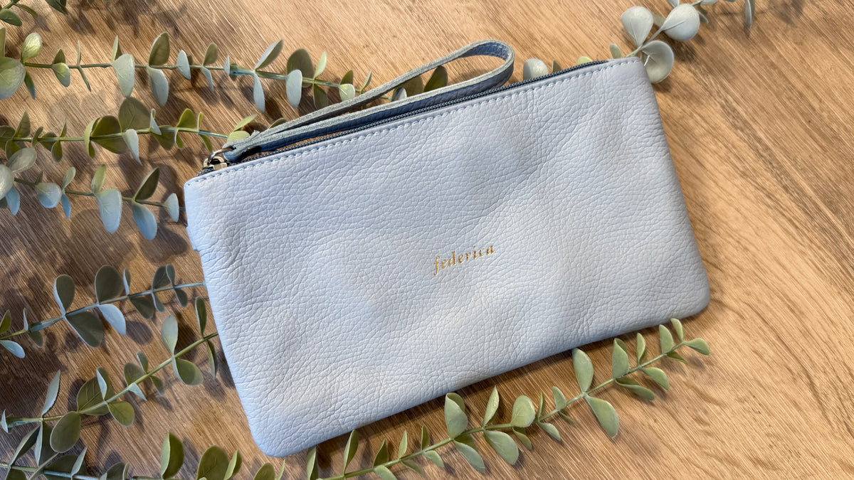 pochette levante