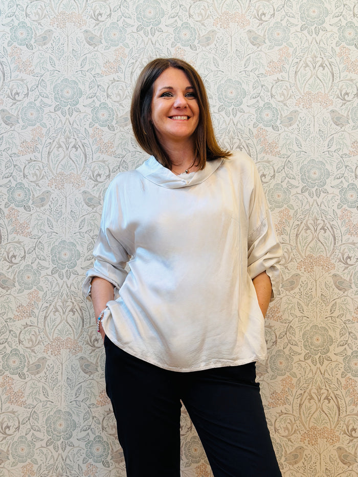 Blusa Cleopatra