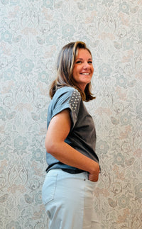 T-shirt Borchie