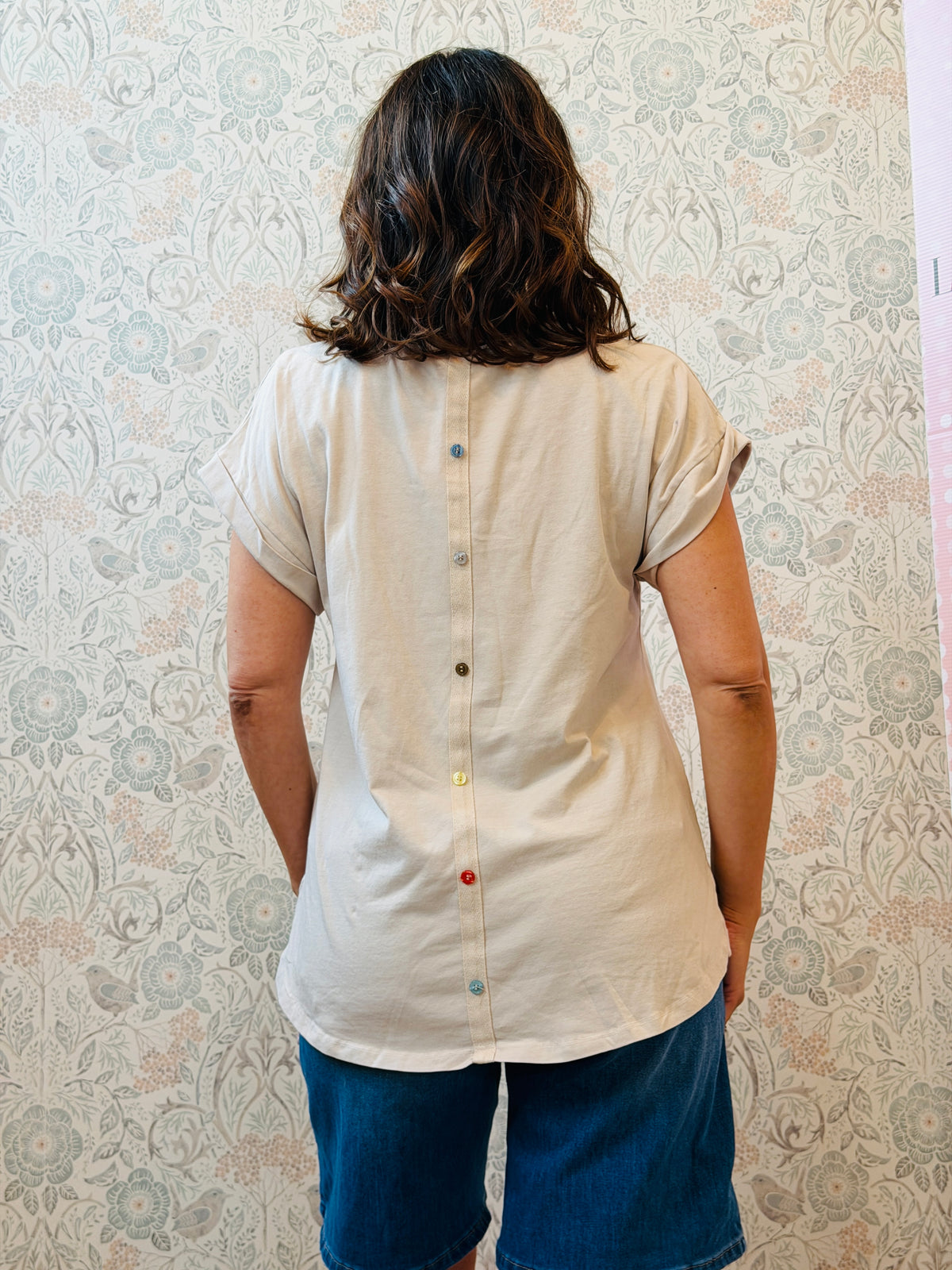 T-shirt bottoncini