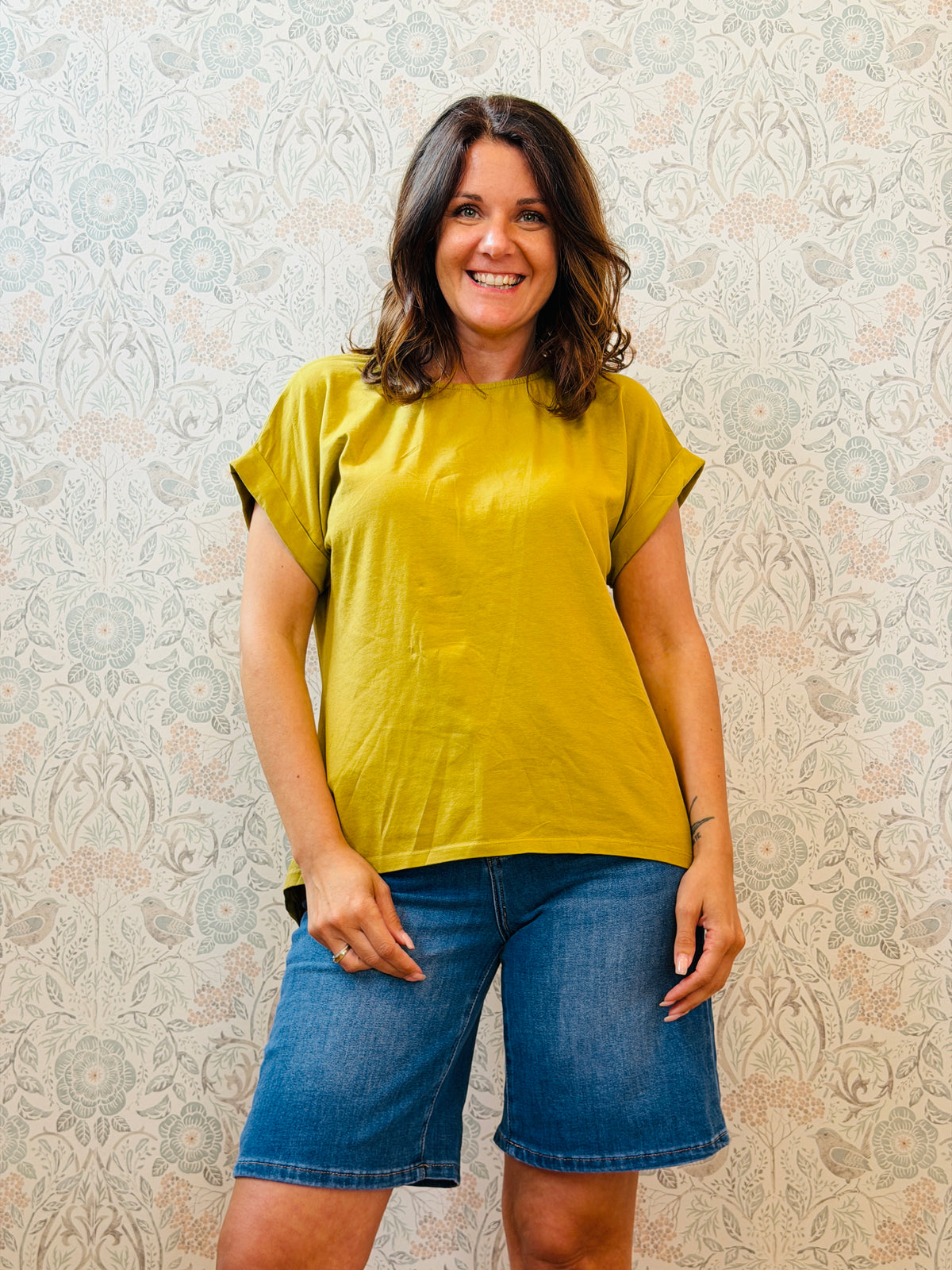 T-shirt bottoncini