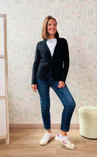 LVP cardigan bee