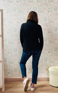 LVP cardigan bee