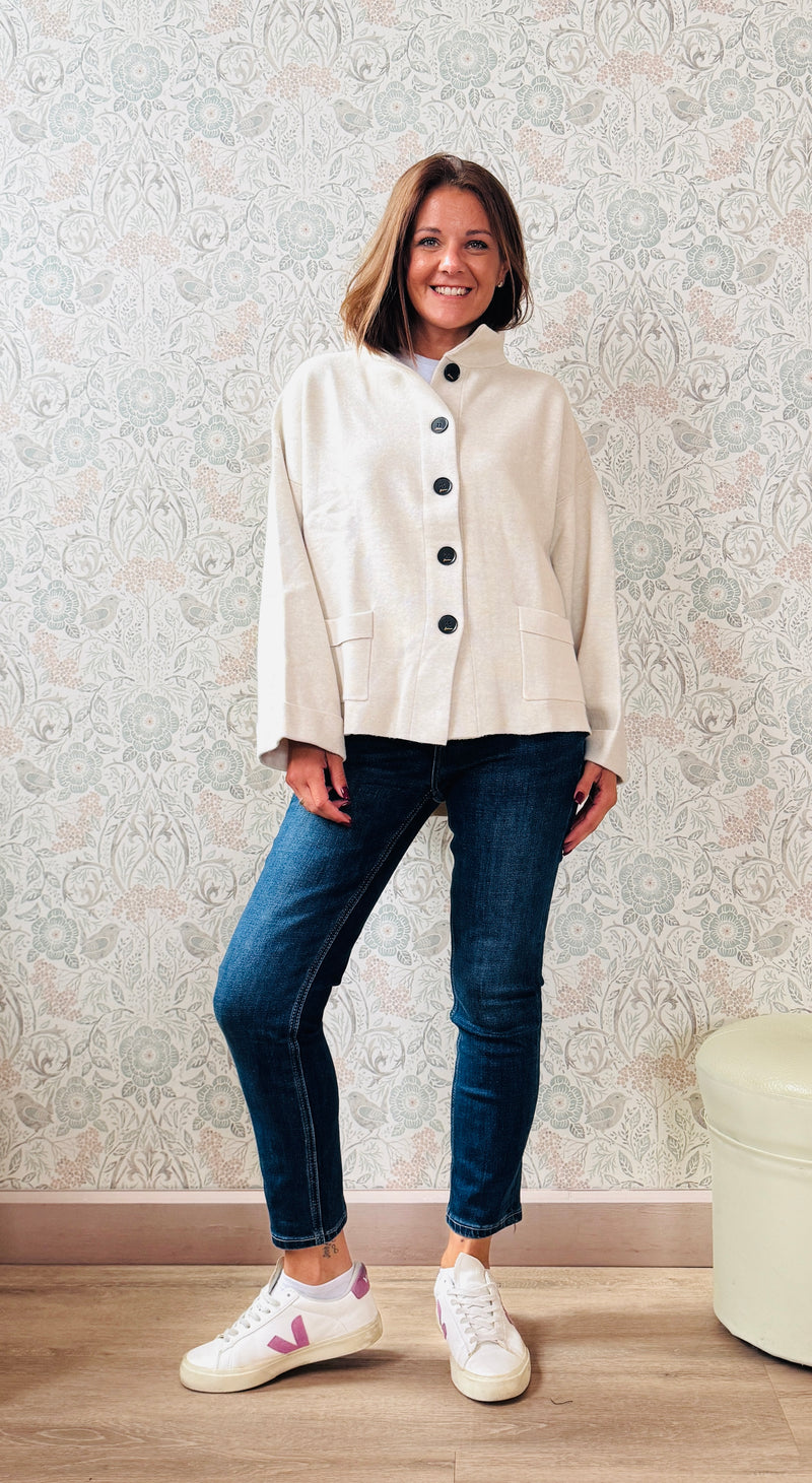 LVP Cardigan All Season