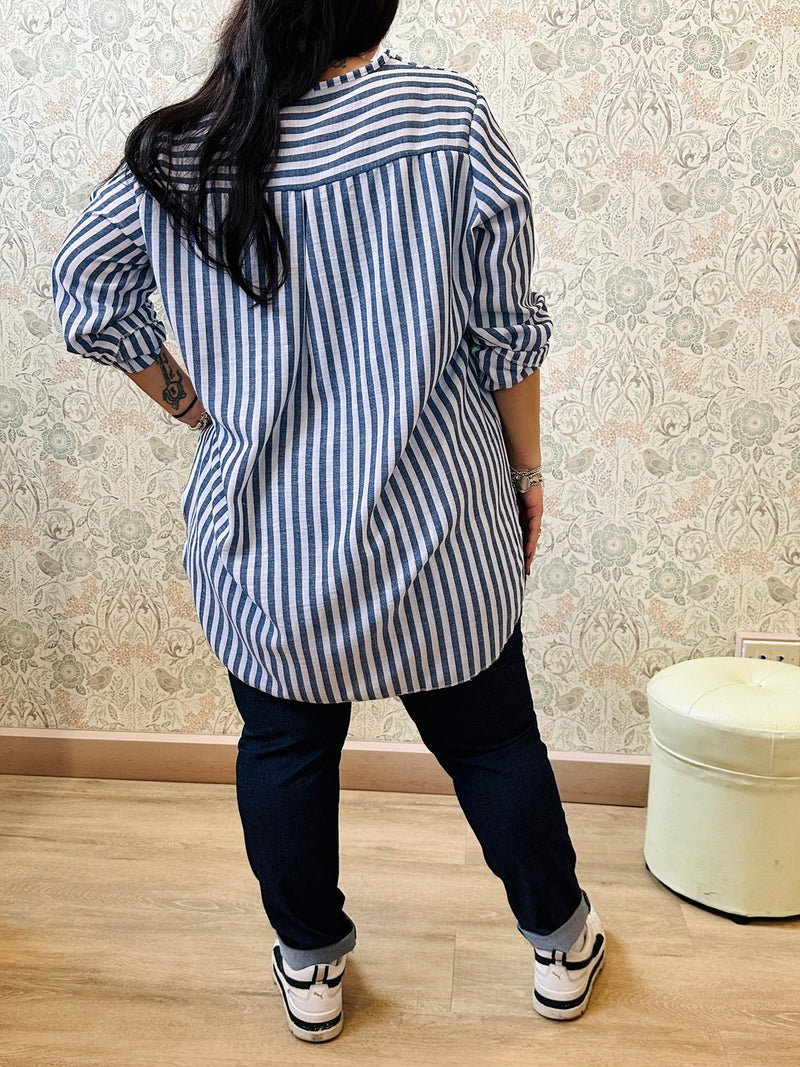 la valigia a pois Camicia Righe Curvy