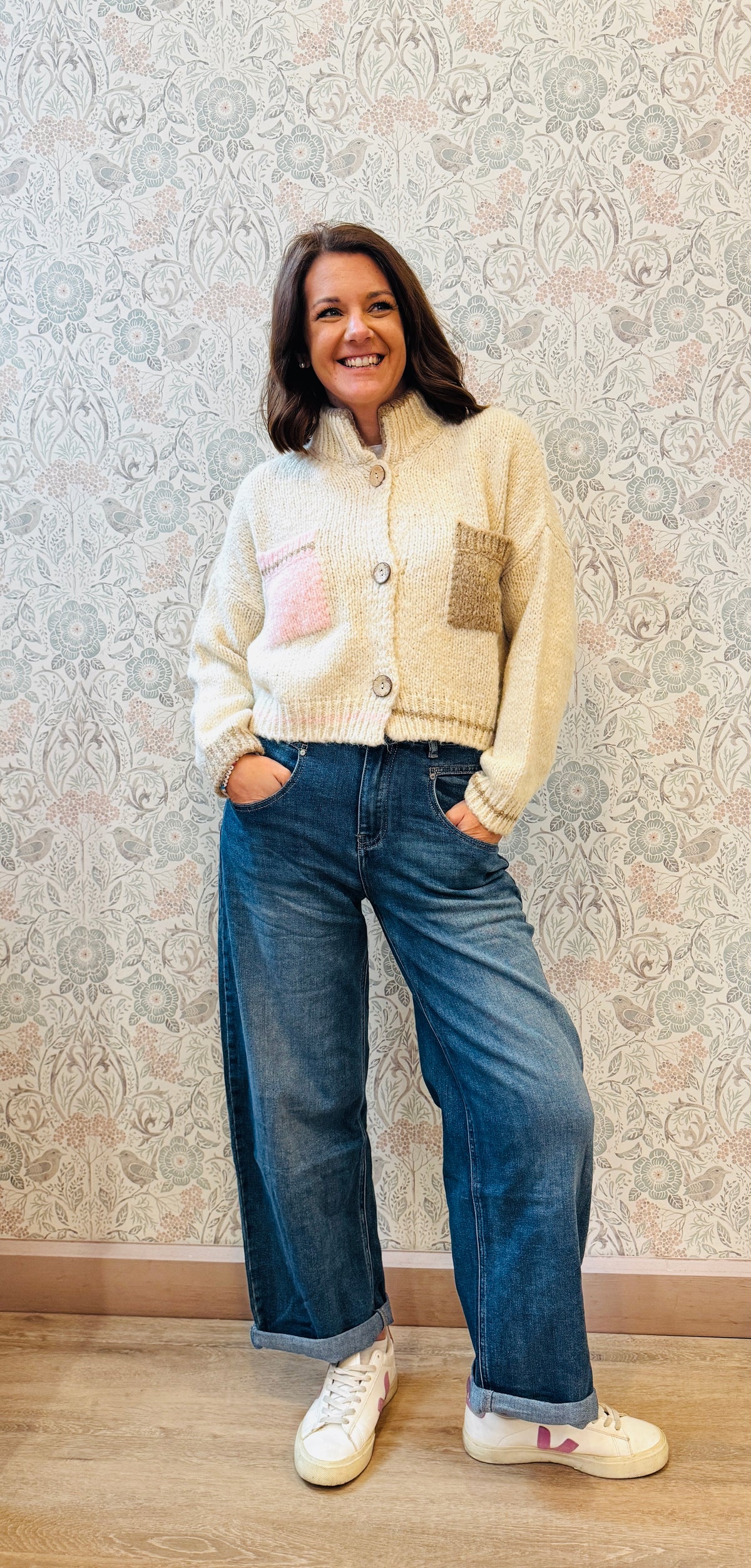 Cardigan Pluto