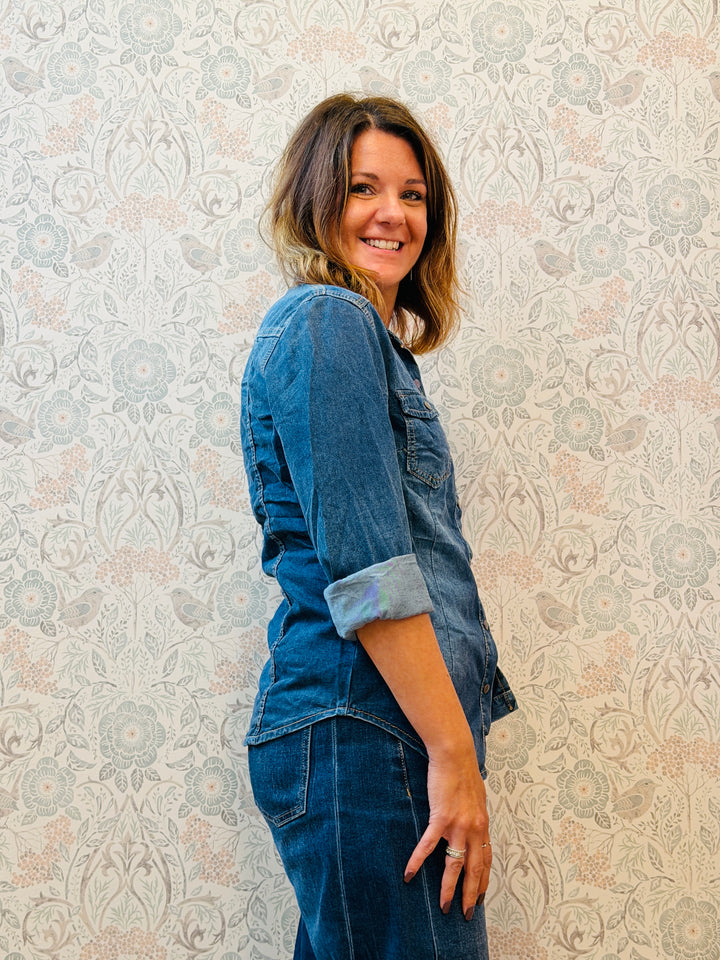 camicia blu jeans