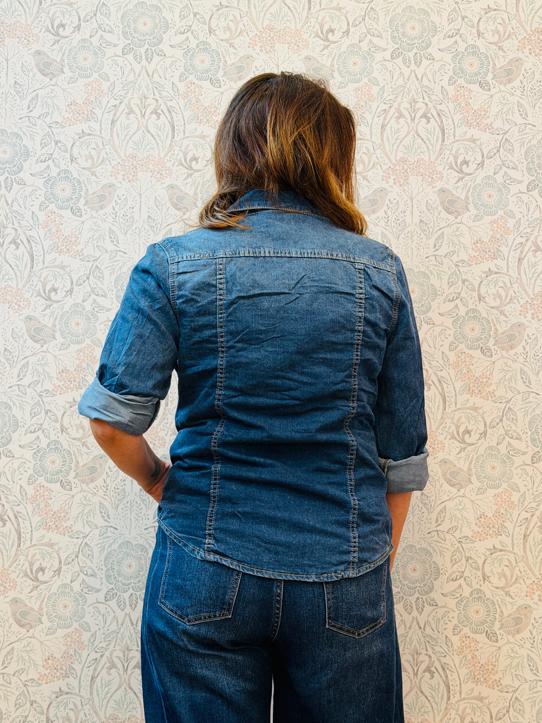 camicia blu jeans