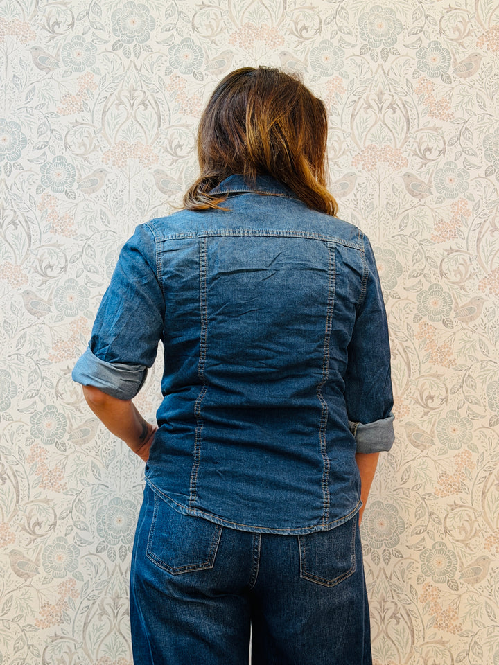 camicia blu jeans