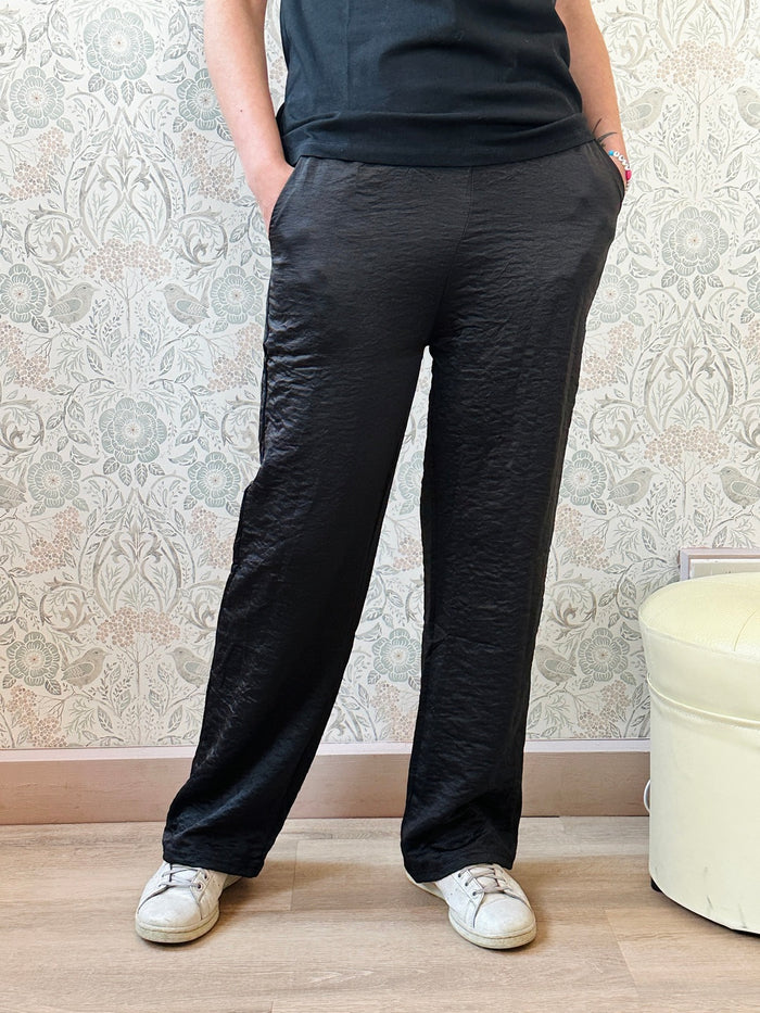 Pantalone Joggers Shiny Nero - Abbigliamento Donna Made in Italy Must Have