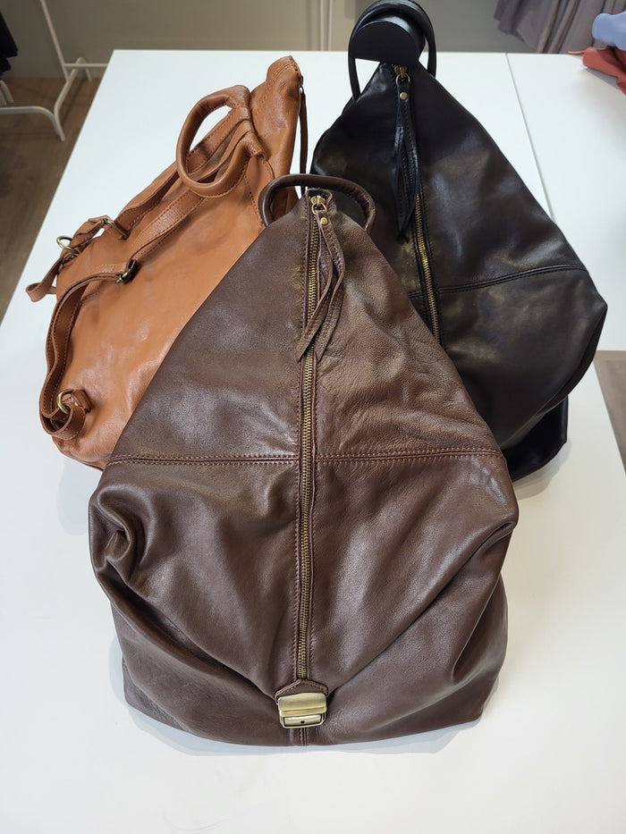Zaino Triangolo Vera Pelle - Accessori Unisex Made in Italy 