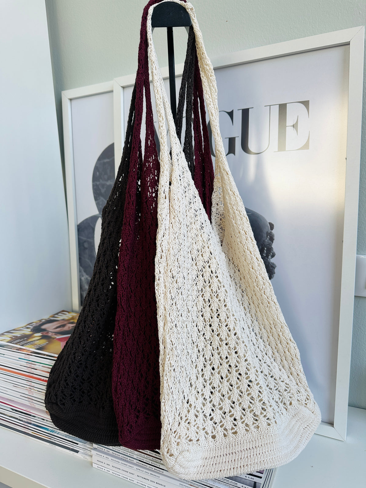 Borsa con 2 manici con lavorazione tricot. Ideale per la spiaggia. 